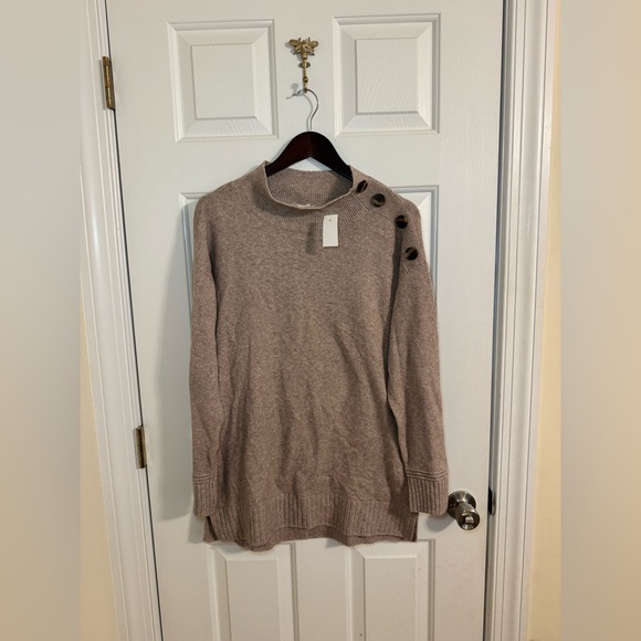 Loft Sweater Dress Size Medium NWT Women's Button-Detail Sweater - Tan - Picture 1 of 3